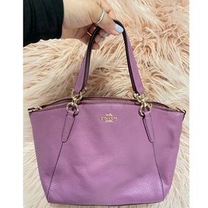 Light Purse Coach Hand Bag